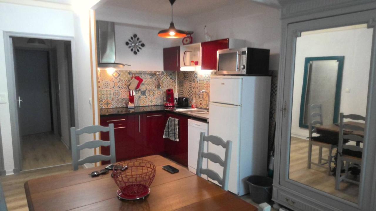 Refurbished Apartment 4 People 300M From The Sea Сент-Марі-де-ла-Мер Екстер'єр фото